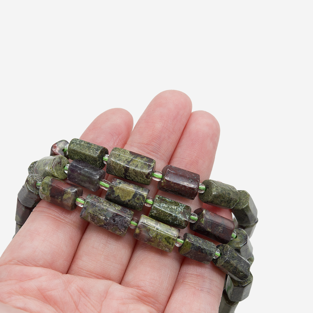 бшб-э1012 Эпидот (яшма "Кровь дракона") бочонок 10-12мм, шт