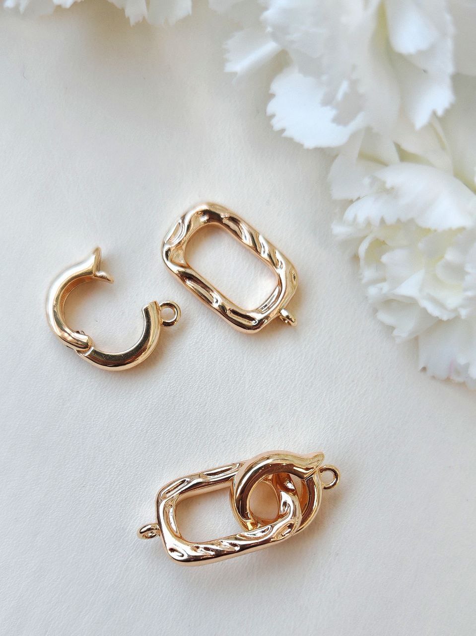 0198-з Карабин "Прямоугольник с бейлом" 29*11мм, позолота