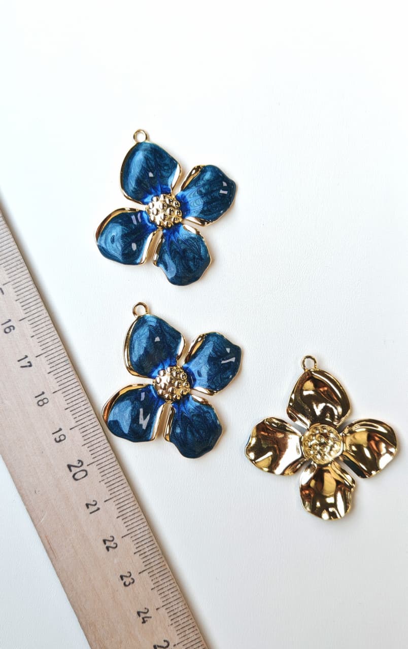 741-с Подвеска "Четырехлистник" 42*39мм, сталь с позолотой, эмаль синяя