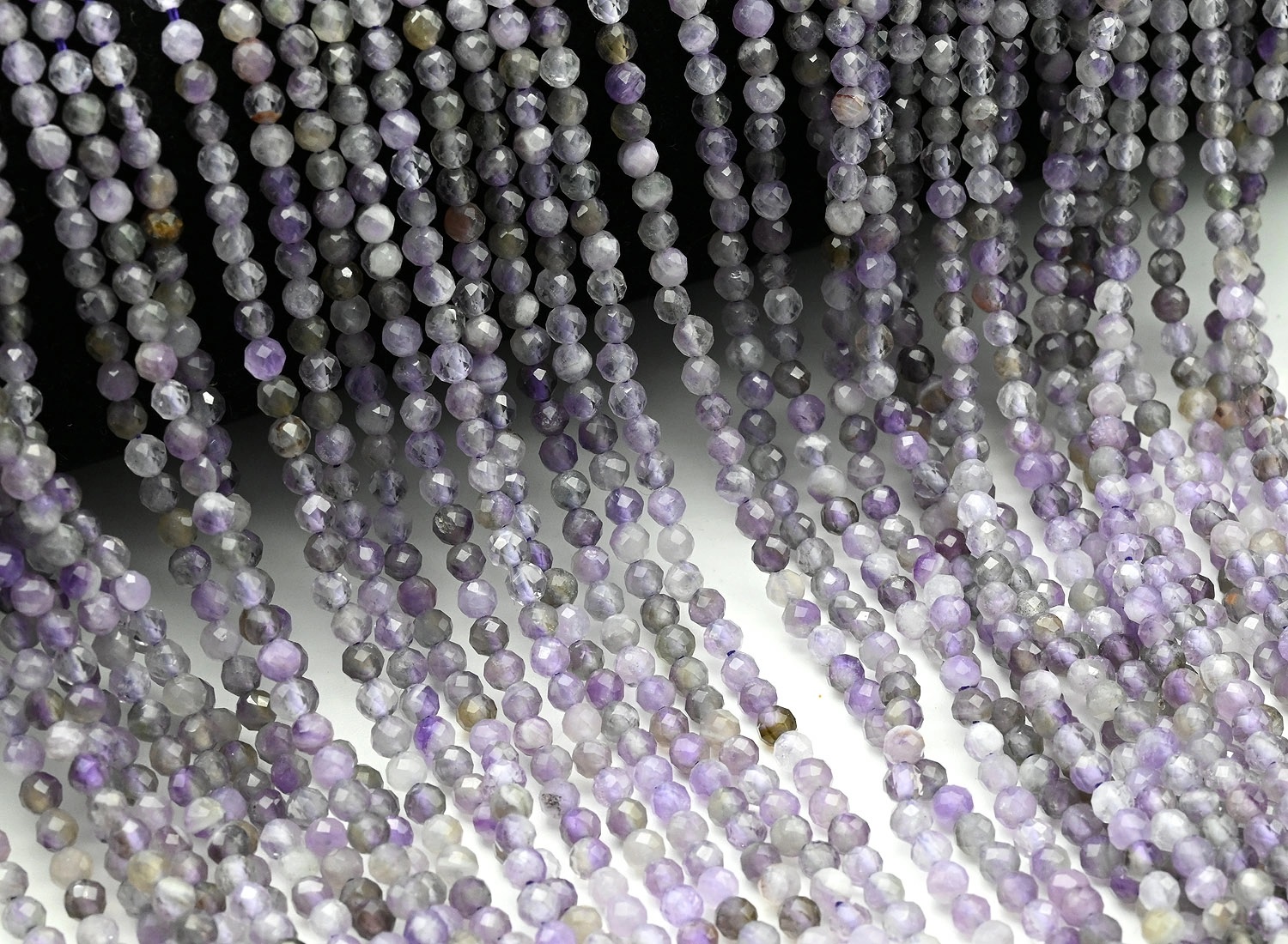14155-3 Аметист шар огранка, 3 мм, 40 см