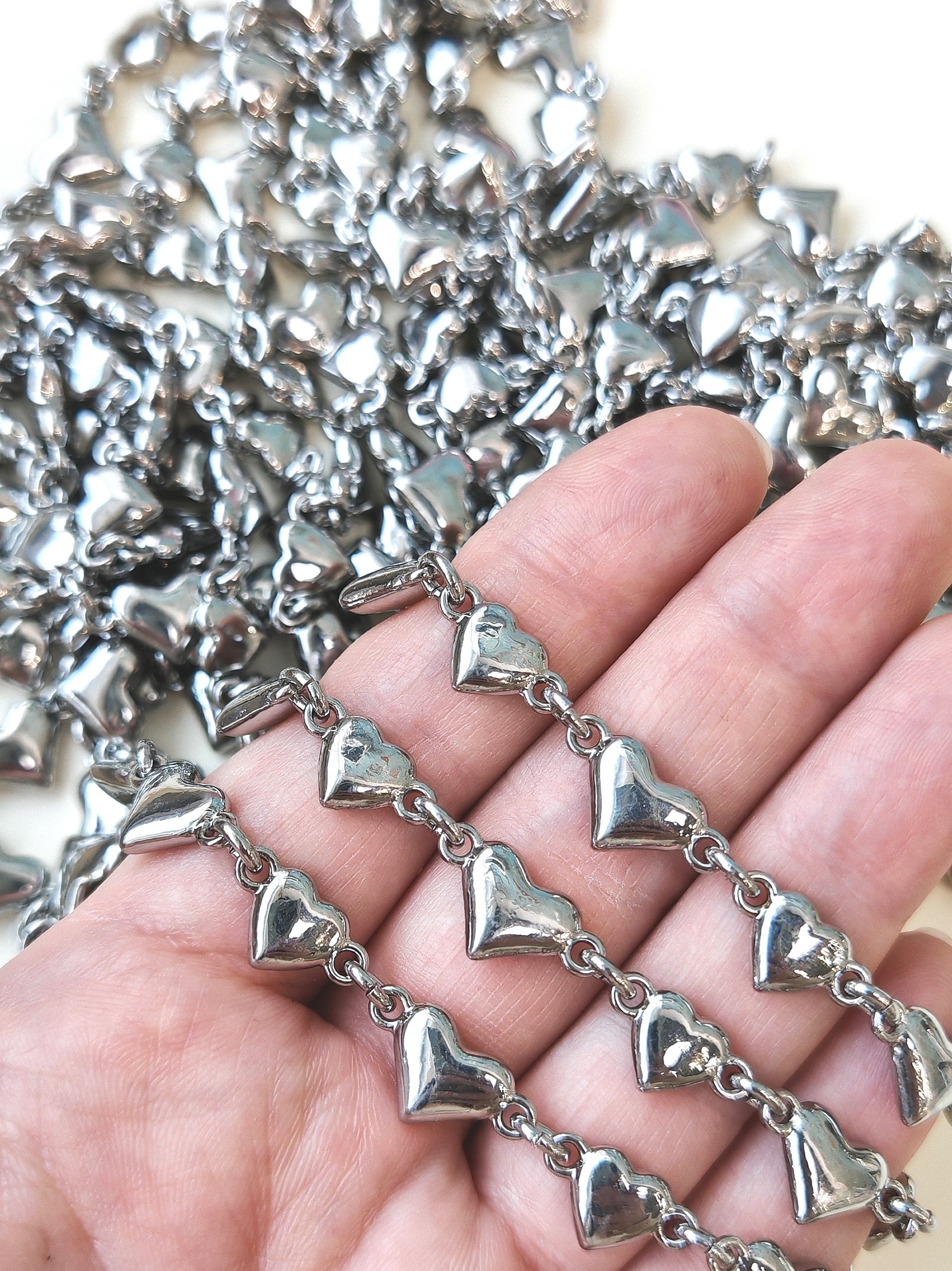 089-р Цепочка "Сердца" 10мм, родий