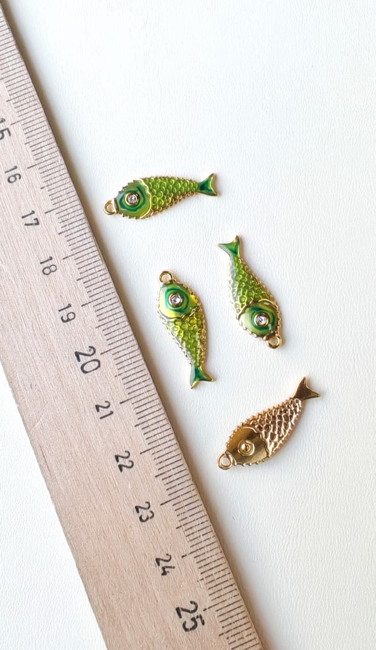 641-з Подвеска "Рыба цветная" 24*9мм, сталь с позолотой, эмаль зеленая